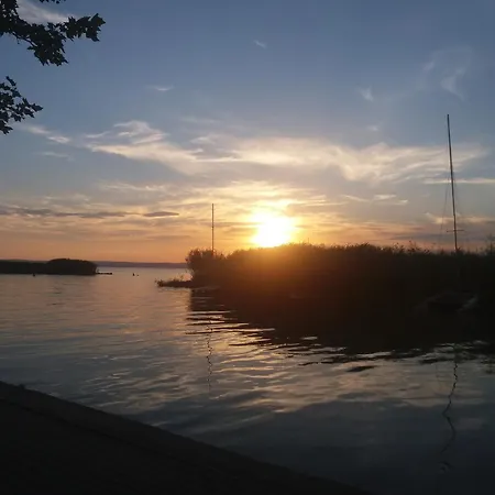 Kek Laguna Siofok